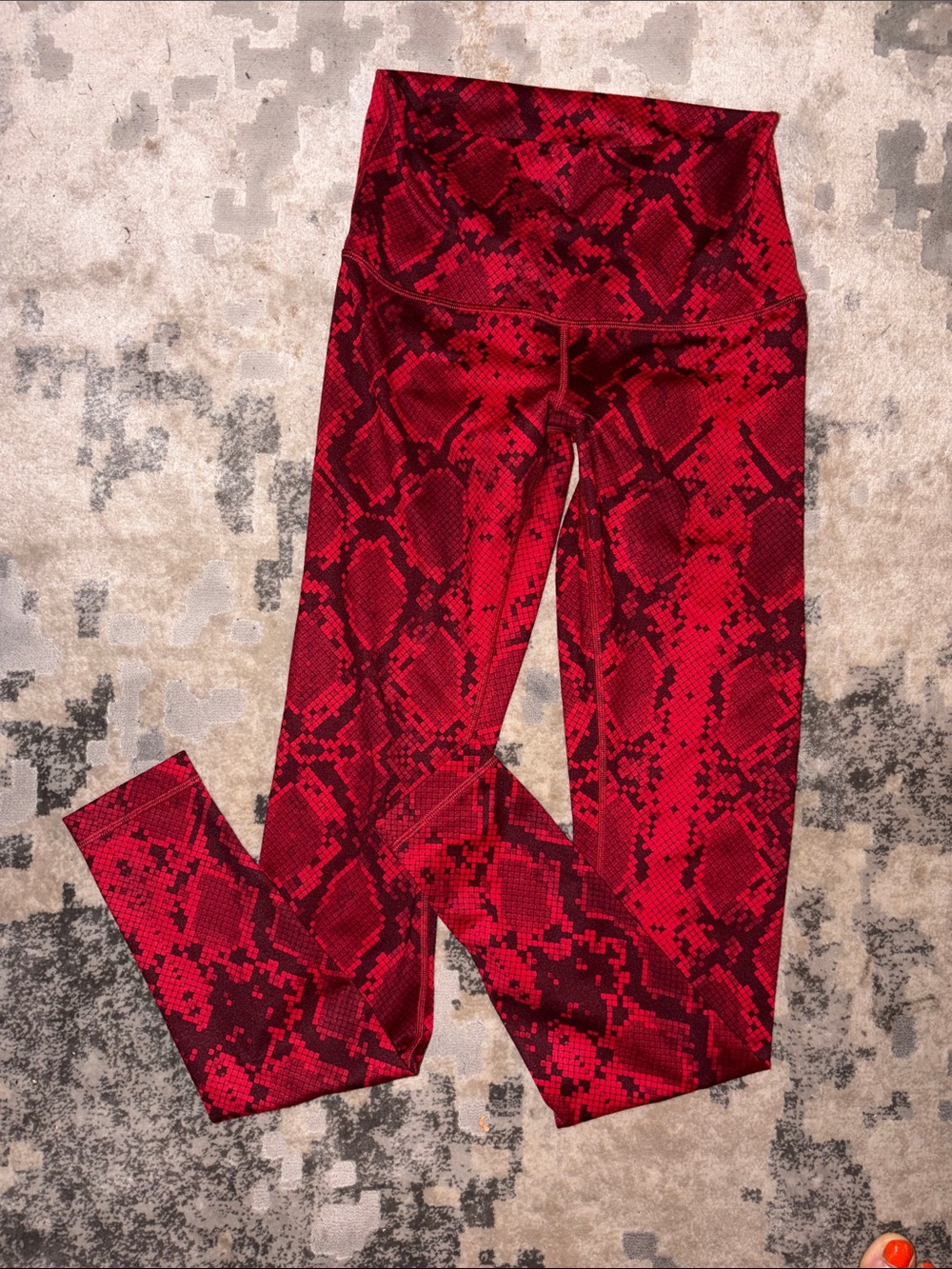 Women’s Red Snake-Print Leggings